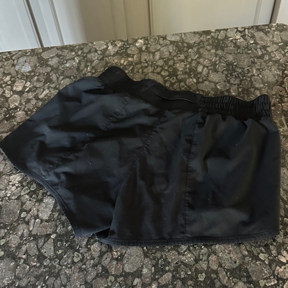Nike Women's Black Athletic Shorts - Picture 3 of 4